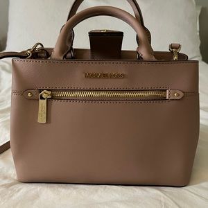 Michael Kors Crossbody Bag